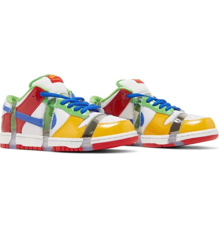 Nike SB Dunk Low Sandy Bodecker - KICKS FLOW