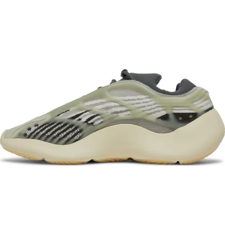 Yeezy 700 V3 Fade Salt - KICKS FLOW